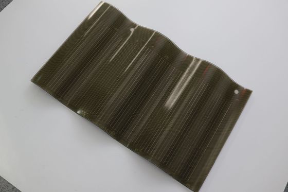 50W geschwungene Fliesen BIPV-Solarzellen Rote Photovoltaik-Fliesen CE-akkreditiertes und geschwungenes Design