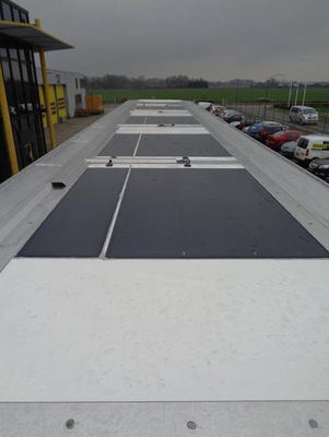 560W Flexibles Solarpanel CE IEC ISO Zertifikat Exportverpackung mit 44,19V optimaler Betriebsspannung Schneller Versand